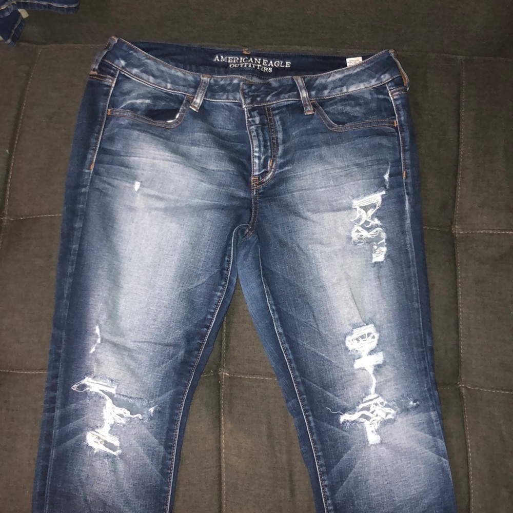 American Eagle Distressed Skinny Jeans